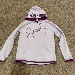 purple Under Armor sweatshirt
